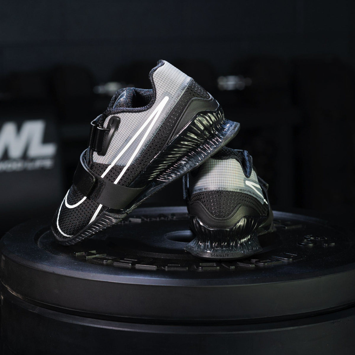 【希少】 Nike Romaleos 4 Black White 29cm Nike Romaleos 4 Weightlifting Shoes White Black CD3463-101